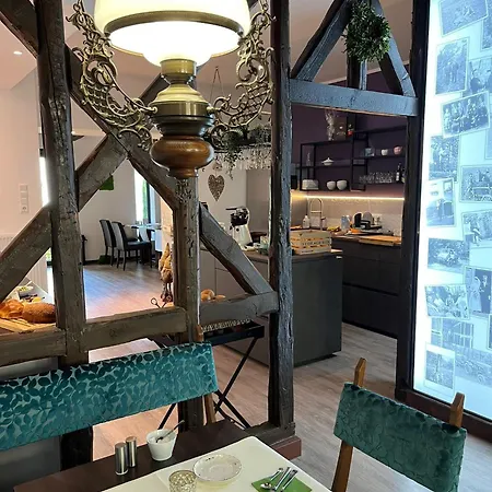 Beth-steuer Oda ve Kahvaltı 4*